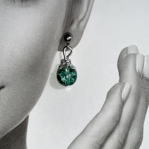 Handcrafted 🟢 Earrings - Picture 1 of 6